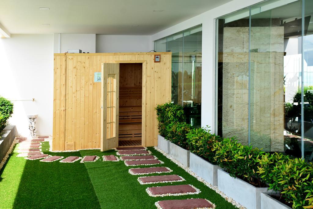 Peak Towers Condominium Pattaya Bagian luar foto