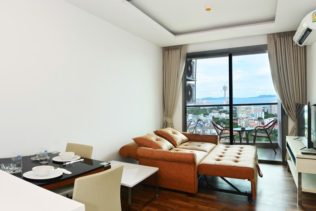 Peak Towers Condominium Pattaya Bagian luar foto
